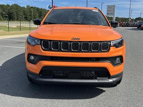 New 2026 Jeep Compass Latitude image 3