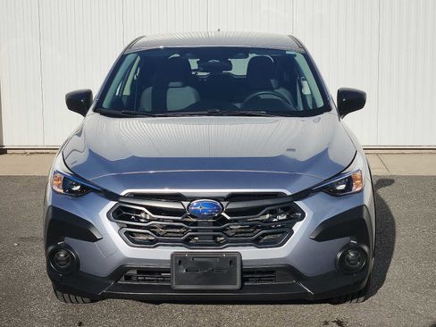 Certified 2025 Subaru Crosstrek 2.0i image 2