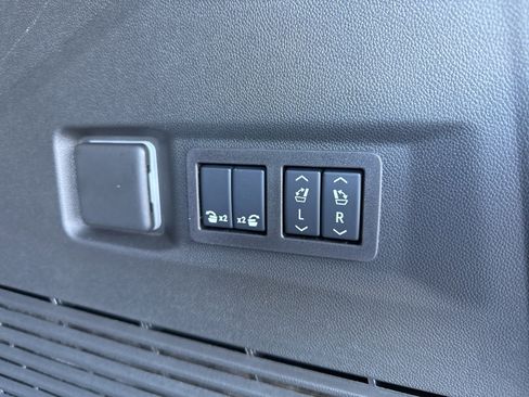 New 2025 Chevrolet Tahoe Premier image 12