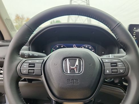 New 2025 Honda Accord EX-L image 14