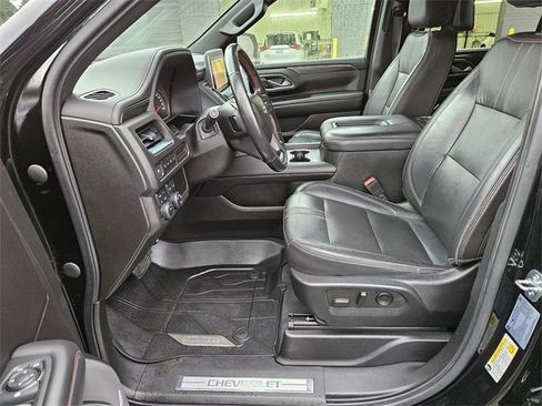 Used 2021 Chevrolet Suburban RST image 13