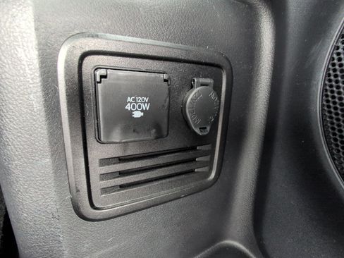 Used 2021 Toyota 4Runner Nightshade image 19