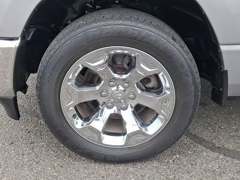 Used 2022 RAM 1500 Big Horn AWD/4WD image 12