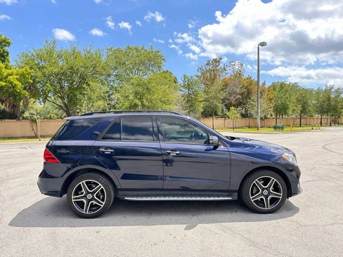 Used 2018 Mercedes-Benz GLE 350 4MATIC image 4