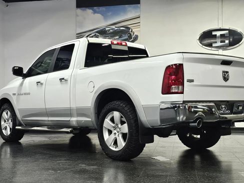 Used 2012 RAM 1500 Laramie RWD image 15