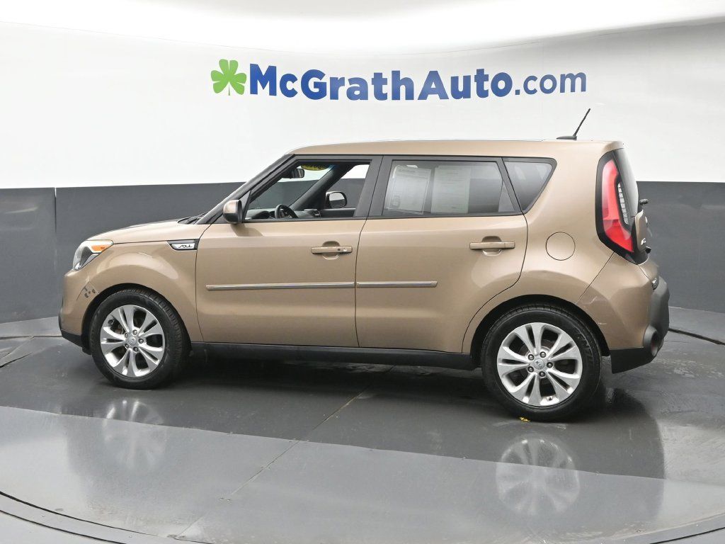 Used 2015 Kia Soul + w/ Primo Package FWD image 22