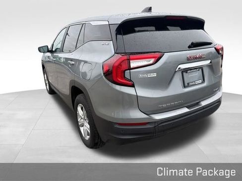 Used 2023 GMC Terrain SLE AWD/4WD image 10