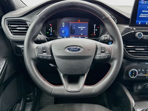Used 2025 Ford Escape ST-Line FWD image 18