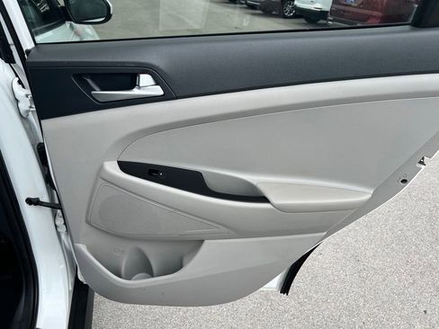 Used 2021 Hyundai Tucson SE AWD/4WD image 23
