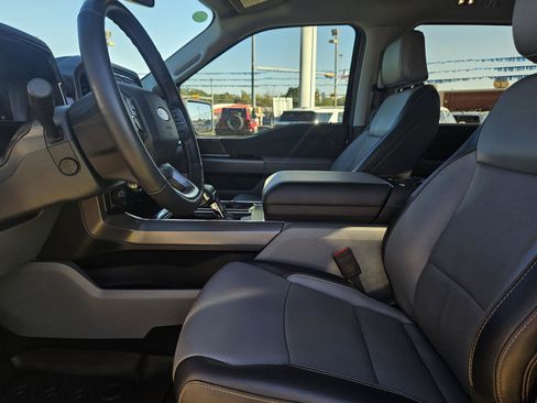 Used 2023 Ford F150 Lariat w/ Equipment Group 502A High image 10