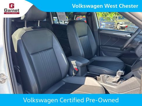 Used 2024 Volkswagen Tiguan SE R-Line AWD/4WD image 15