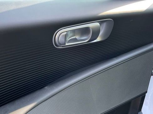 New 2025 Hyundai Ioniq 6 SEL image 19