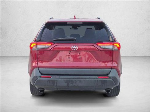 Used 2023 Toyota RAV4 XLE Premium FWD image 5