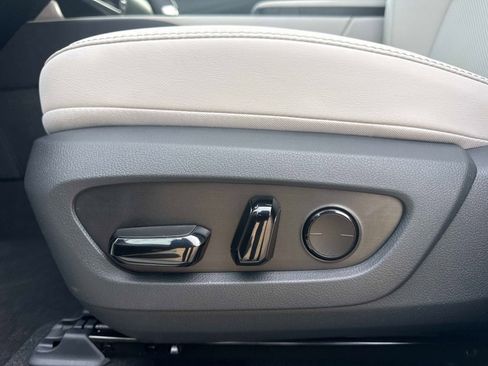 New 2026 Lexus RX 350h AWD/4WD image 19