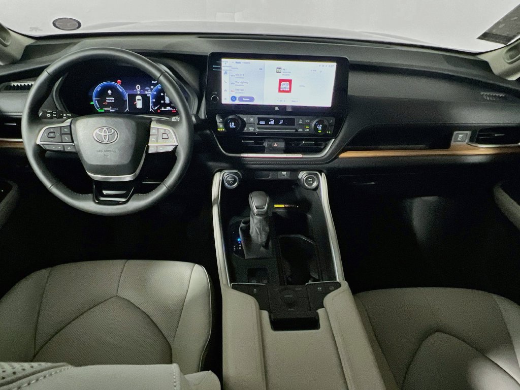 Used 2026 Toyota Grand Highlander AWD Hybrid image 28
