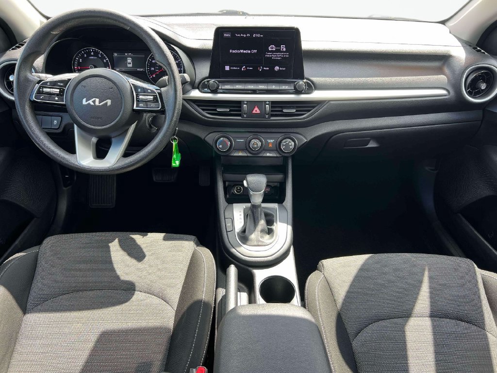 Certified 2024 Kia Forte LXS FWD image 11