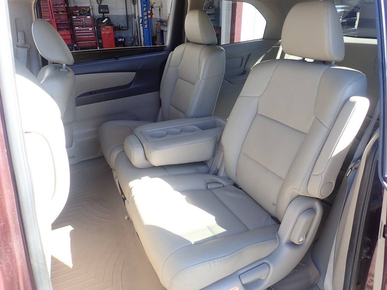 Used 2014 Honda Odyssey EX-L image 14