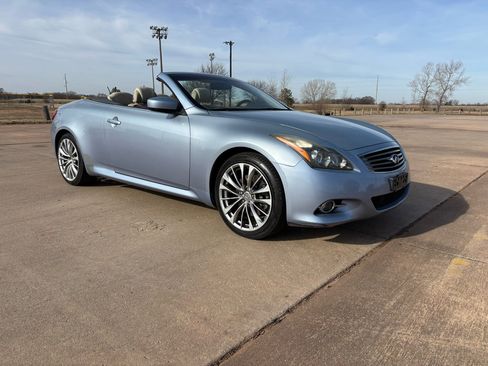 Used 2011 INFINITI G37 2dr Base w/ Premium Pkg image 44