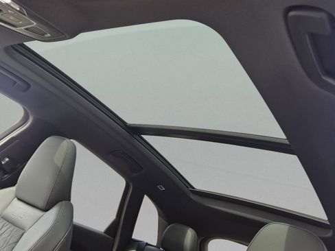 New 2026 Audi SQ5 Premium Plus image 30