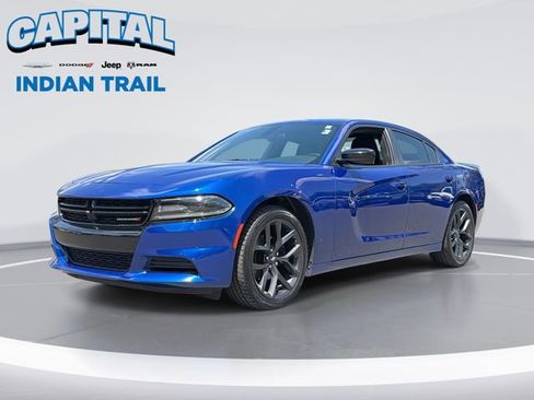 Used 2021 Dodge Charger SXT w/ Blacktop Package RWD image 1