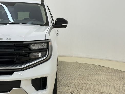 Certified 2025 Ford Expedition Max Platinum AWD/4WD image 11