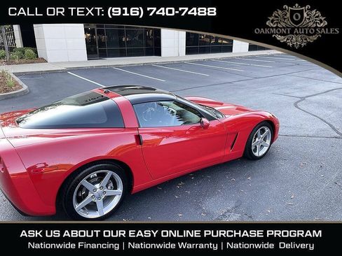 Used 2005 Chevrolet Corvette Coupe w/ Preferred Equipment Group RWD image 10