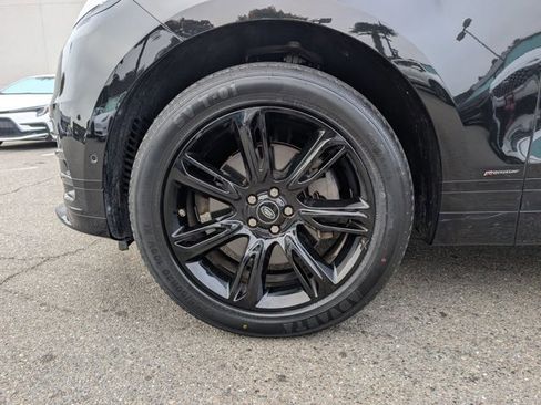 Used 2021 Land Rover Range Rover Velar R-Dynamic S image 21