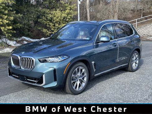 New 2026 BMW X5 xDrive50e image 1