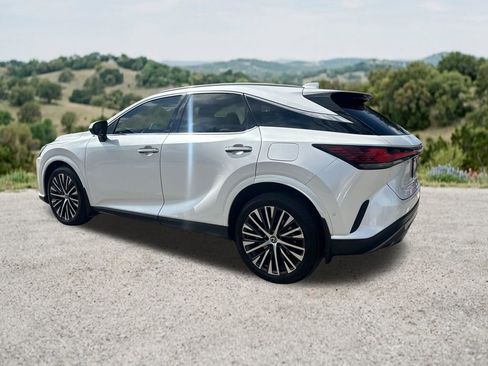 Used 2023 Lexus RX 350 Premium Plus w/ Cold Area Package FWD image 7
