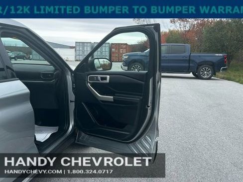 Used 2022 Ford Explorer XLT w/ Equipment Group 202A image 51