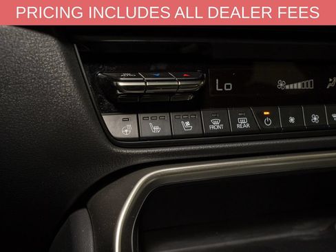 Used 2025 MAZDA CX-70 3.3 Turbo S w/ Premium Package AWD/4WD image 17