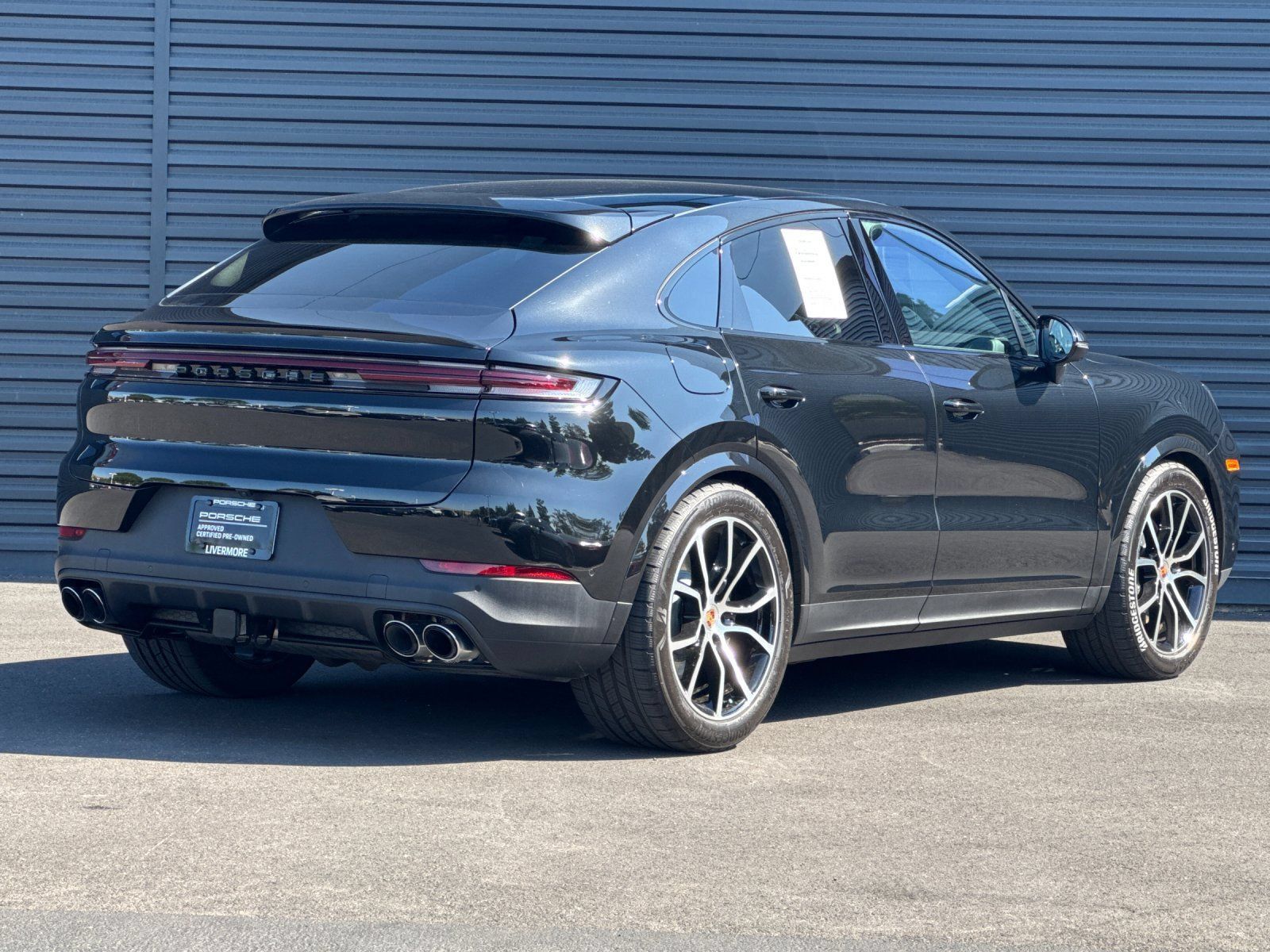 Certified 2026 Porsche Cayenne Coupe AWD/4WD image 8