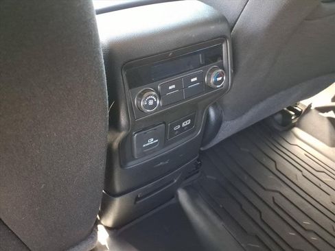 Used 2023 GMC Acadia SLE w/ Driver Convenience Package AWD/4WD image 34