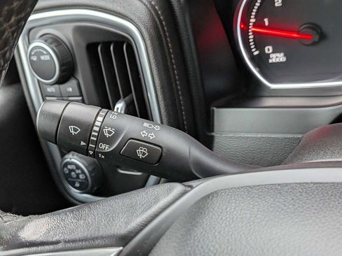 Used 2022 Chevrolet Silverado 2500 LTZ image 29