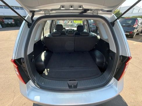 Used 2009 Kia Rondo LX FWD image 29