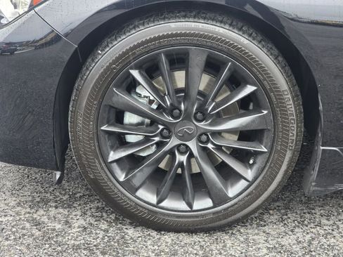 Used 2022 INFINITI Q50 Luxe w/ Cargo Package RWD image 10