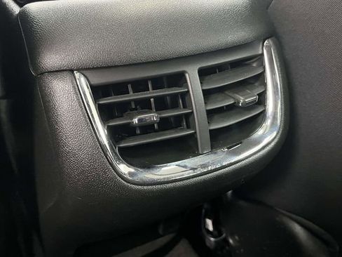Used 2024 Chevrolet Malibu LT FWD image 24