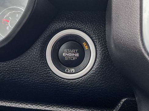 Used 2021 RAM 1500 Big Horn image 28