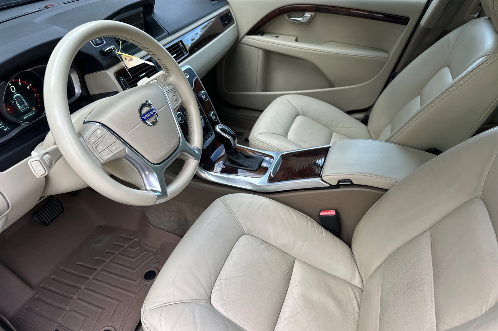 Used 2015 Volvo XC70 T5 Platinum FWD image 10