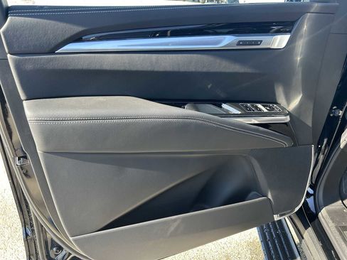 New 2026 Cadillac Escalade Luxury image 22