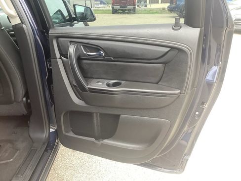 Used 2015 GMC Acadia SLE AWD/4WD image 15