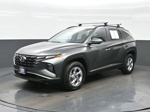 Used 2023 Hyundai Tucson SEL AWD/4WD image 2