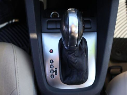 Used 2012 Volkswagen Jetta SE image 19