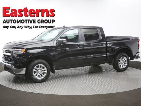 Used 2023 Chevrolet Silverado 1500 LT AWD/4WD image 59