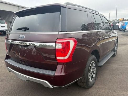 Used 2021 Ford Expedition XLT image 10