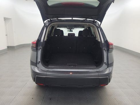 Used 2024 Nissan Rogue S AWD/4WD image 29