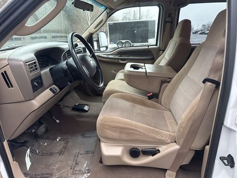Used 2003 Ford F350 XLT image 13