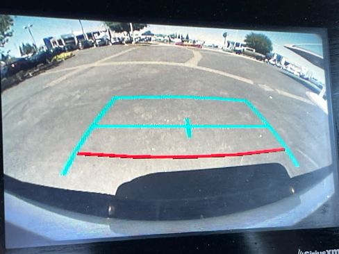 Used 2022 Toyota Tacoma SR RWD image 18
