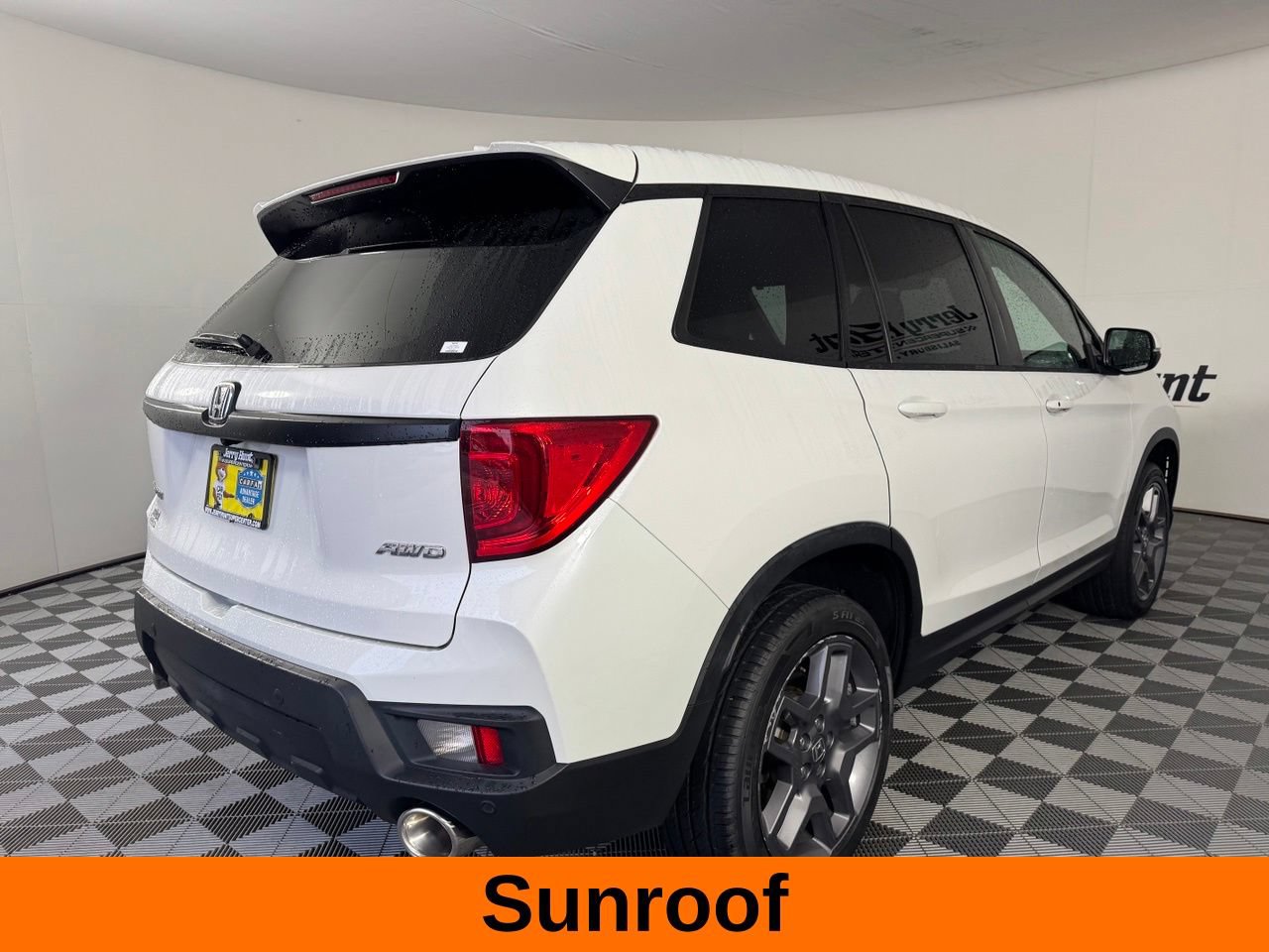 Used 2023 Honda Passport EX-L image 7