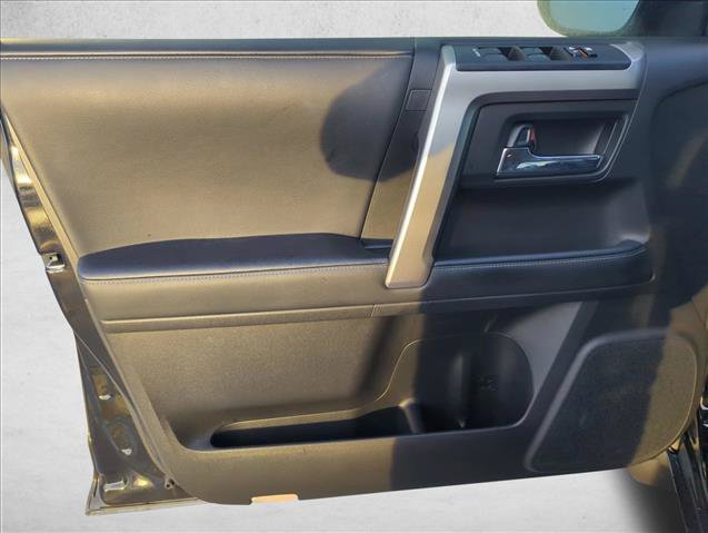 Used 2024 Toyota 4Runner SR5 Premium w/ Moonroof Package AWD/4WD image 10